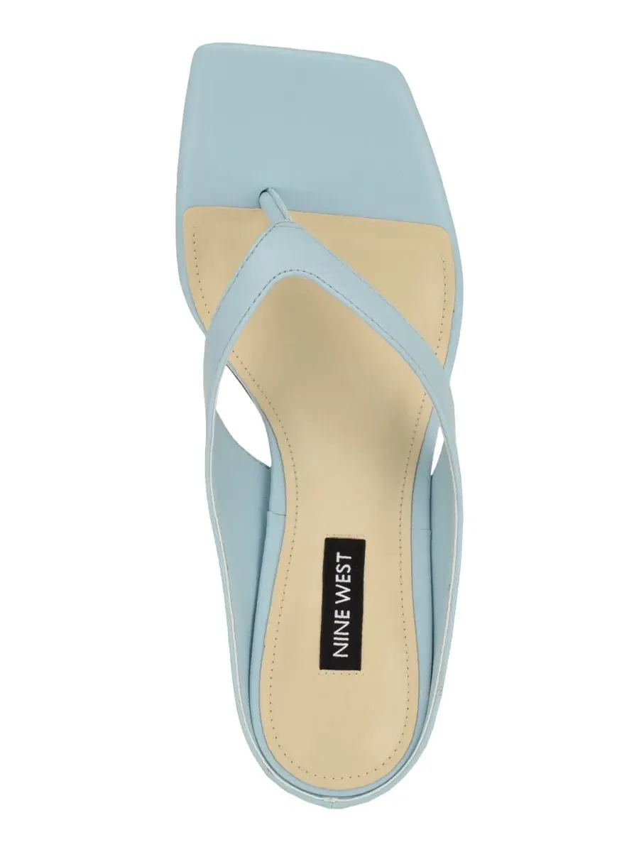 Женские сандалии-стринги Olanna на низком каблуке Nine West — изображение 4 из 5, синий