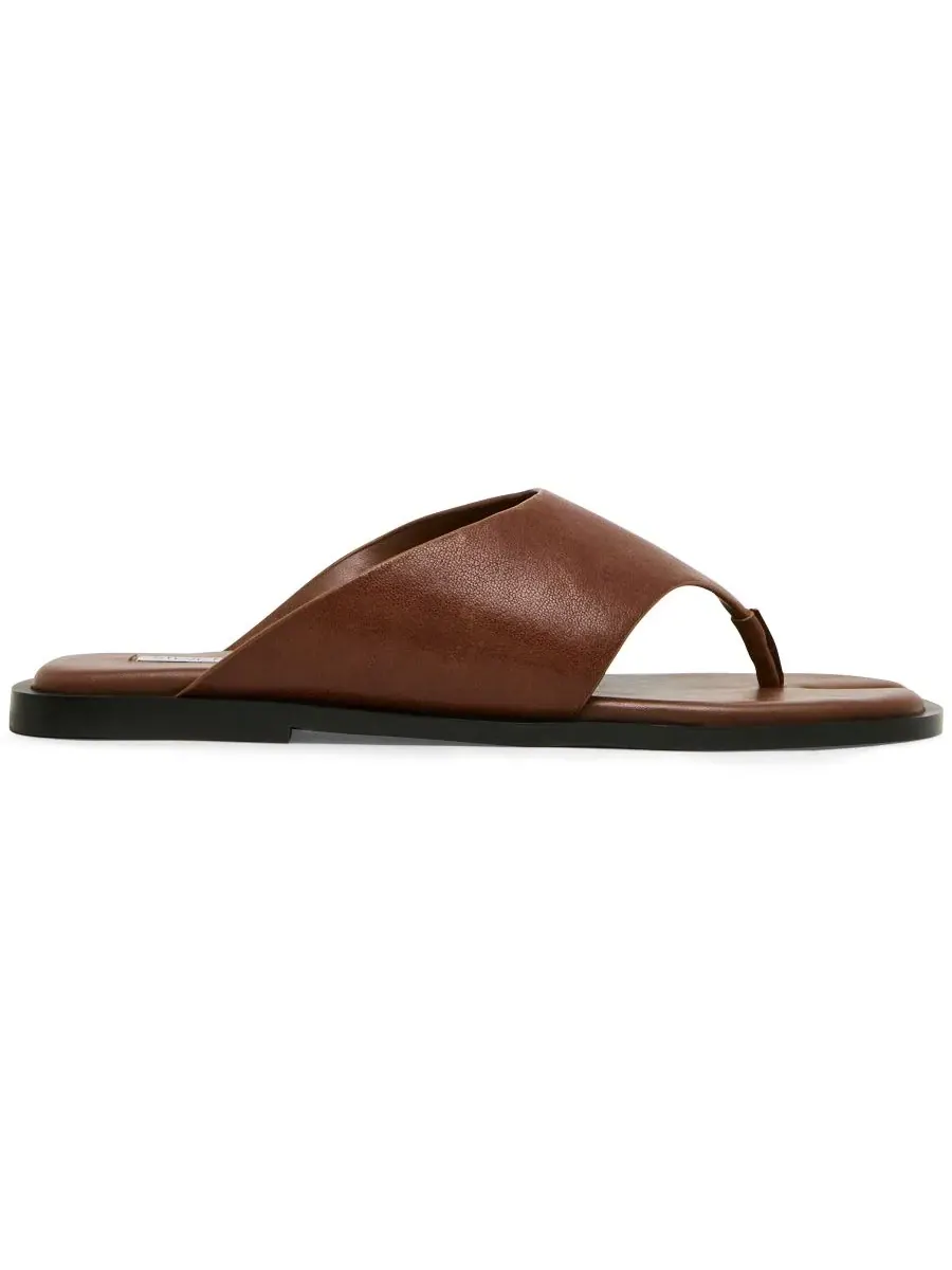 Женские сандалии Illia с раздельным носком и плоским верхом Steve Madden — изображение 2 из 6, коньячный