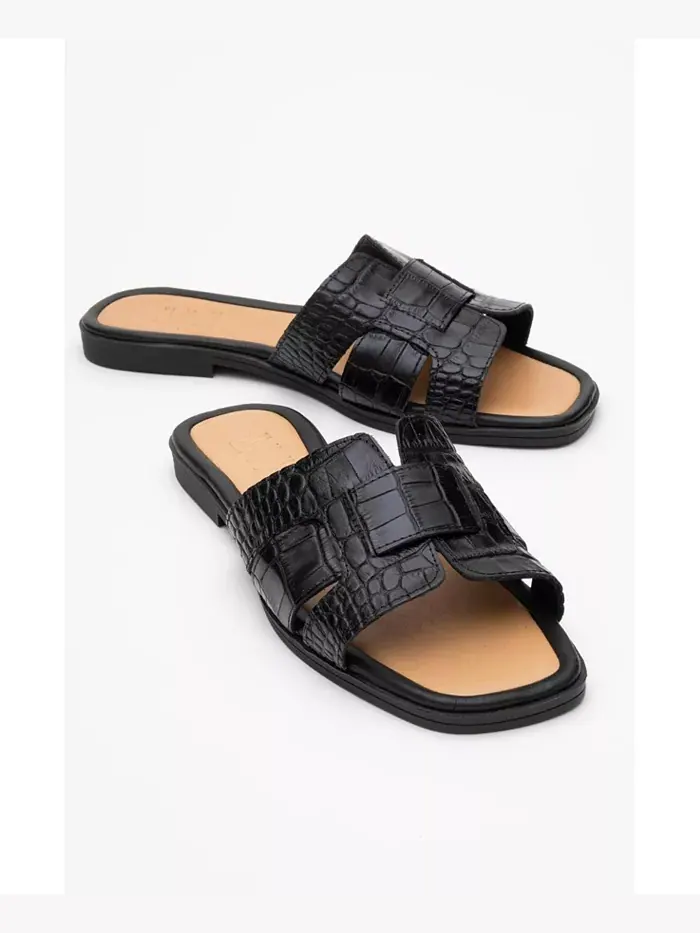Наши кожаные слайд-сандалии (женские) Forever & Always Shoes — изображение 2 из 5, черный