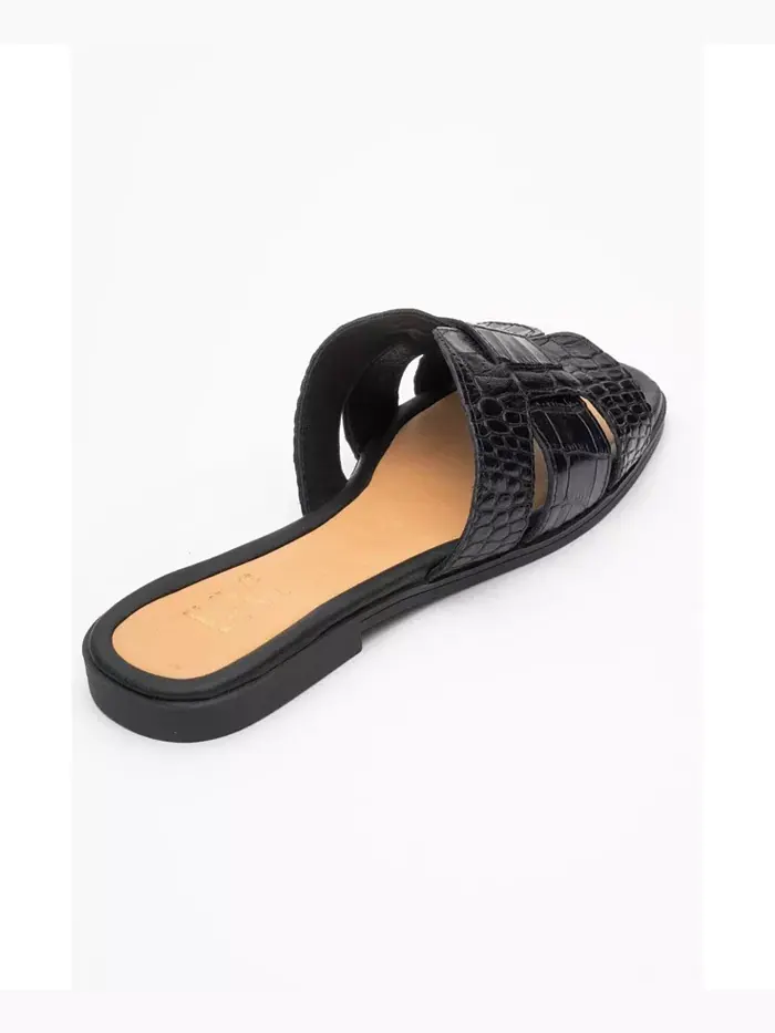 Наши кожаные слайд-сандалии (женские) Forever & Always Shoes — изображение 4 из 5, черный