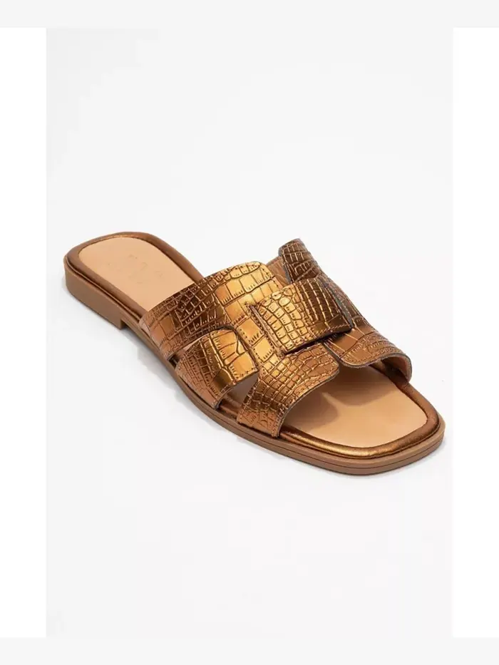 Наши кожаные слайд-сандалии (женские) Forever & Always Shoes