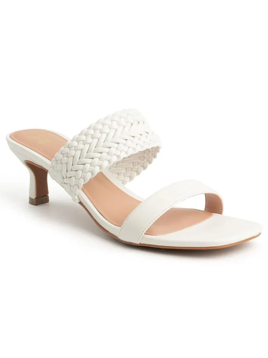 Босоножки на каблуке-рюмочке Gretchen Kitten Heels New & Company — изображение 1 из 7, белый