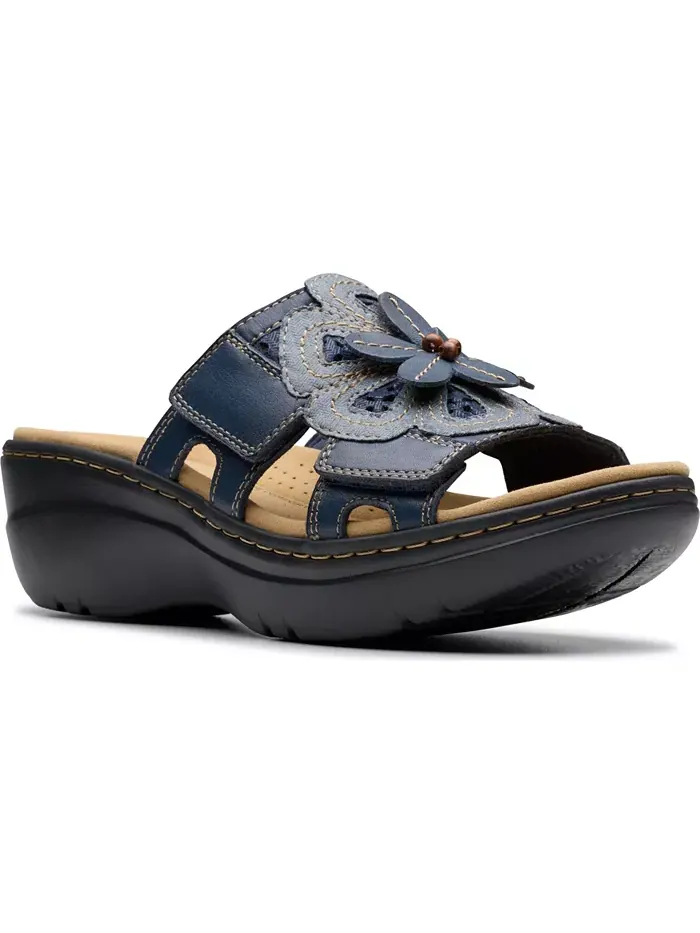 Босоножки Clarks Belle Flower на платформе, кожаные