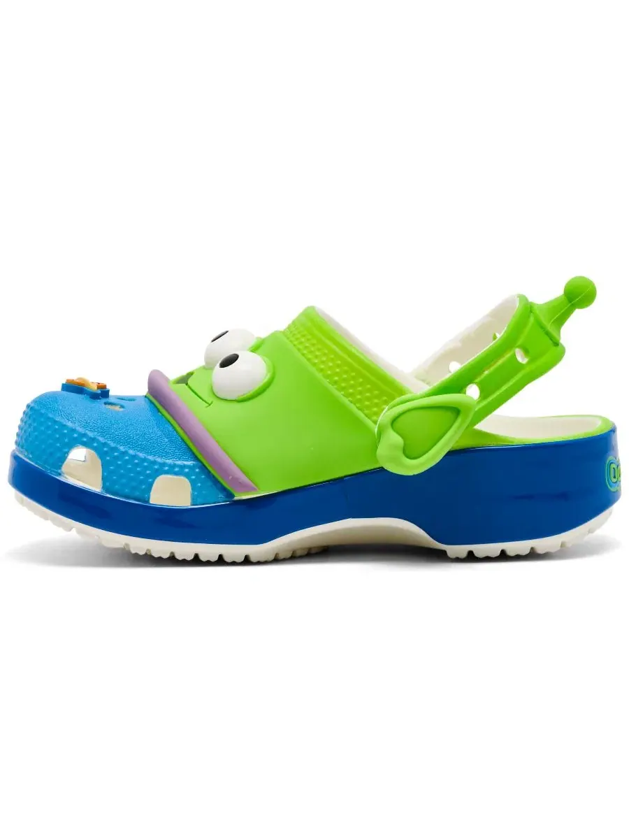 Клоги Classic с дизайном из Истории игрушек Crocs — изображение 3 из 8, зеленый синий