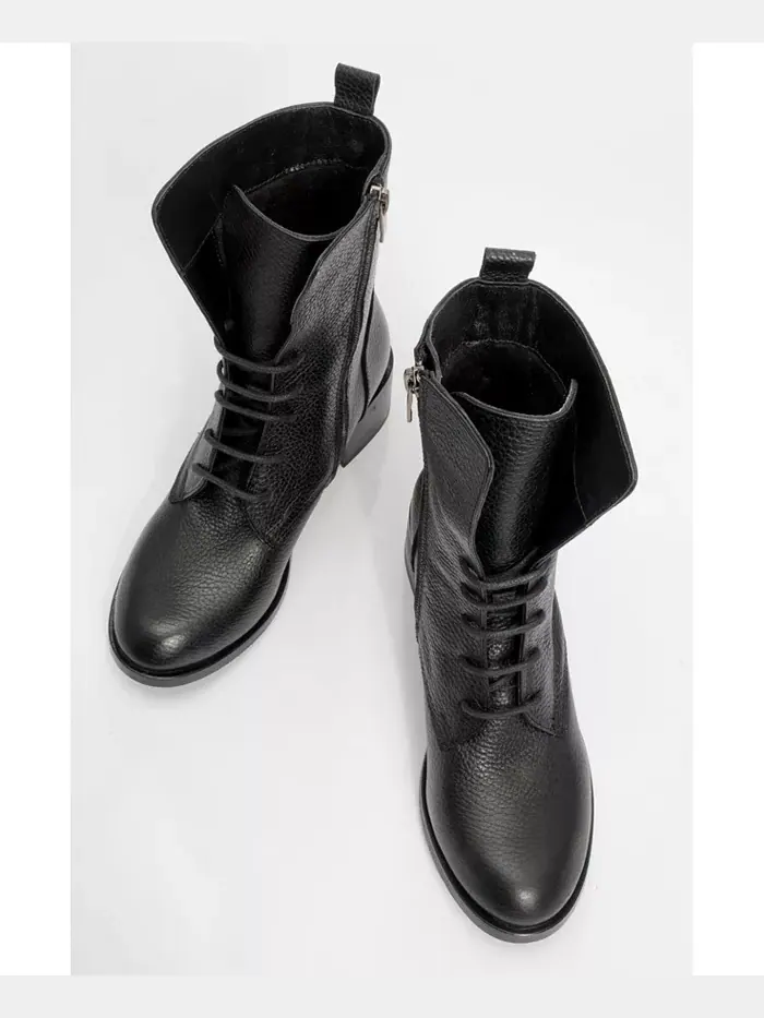 Кожаные ботинки Lana на блочном каблуке (женские) Forever & Always Shoes — изображение 2 из 4, черный