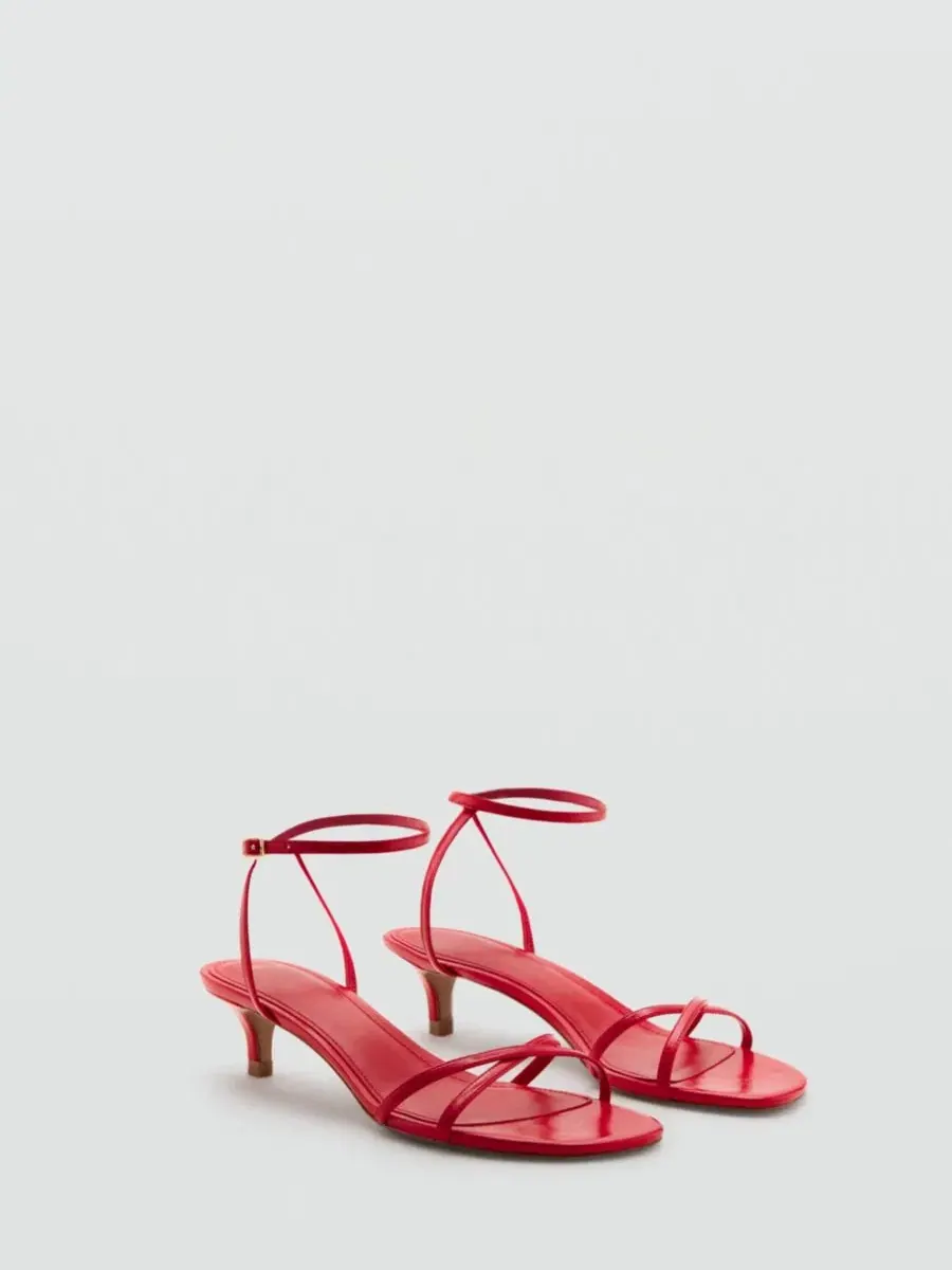 Босоножки на каблуке с перекрестными ремешками Criss-Cross Straps Sandals MANGO — изображение 6 из 9, ванильный