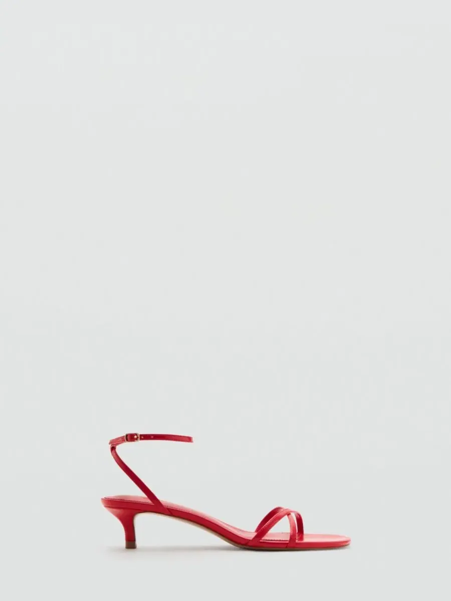 Босоножки на каблуке с перекрестными ремешками Criss-Cross Straps Sandals MANGO