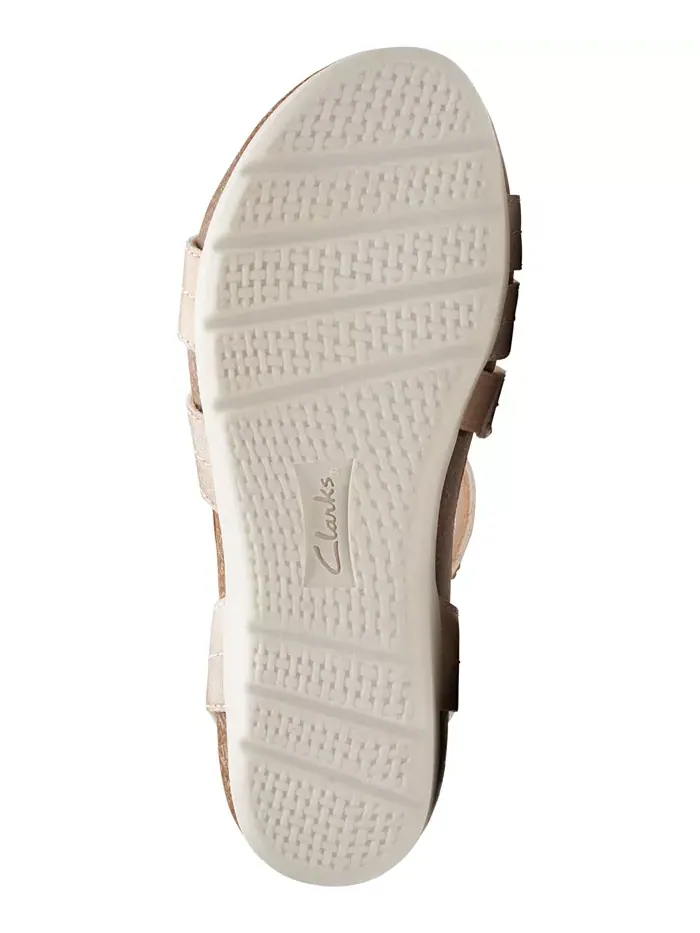 Босоножки женские Clarks Calenne Clara на танкетке — изображение 5 из 5, золото