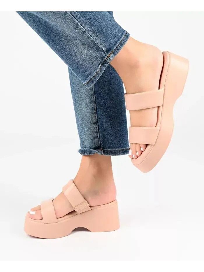 Женские босоножки Veradie на платформе Journee Collection — изображение 6 из 6, пудровый розовый