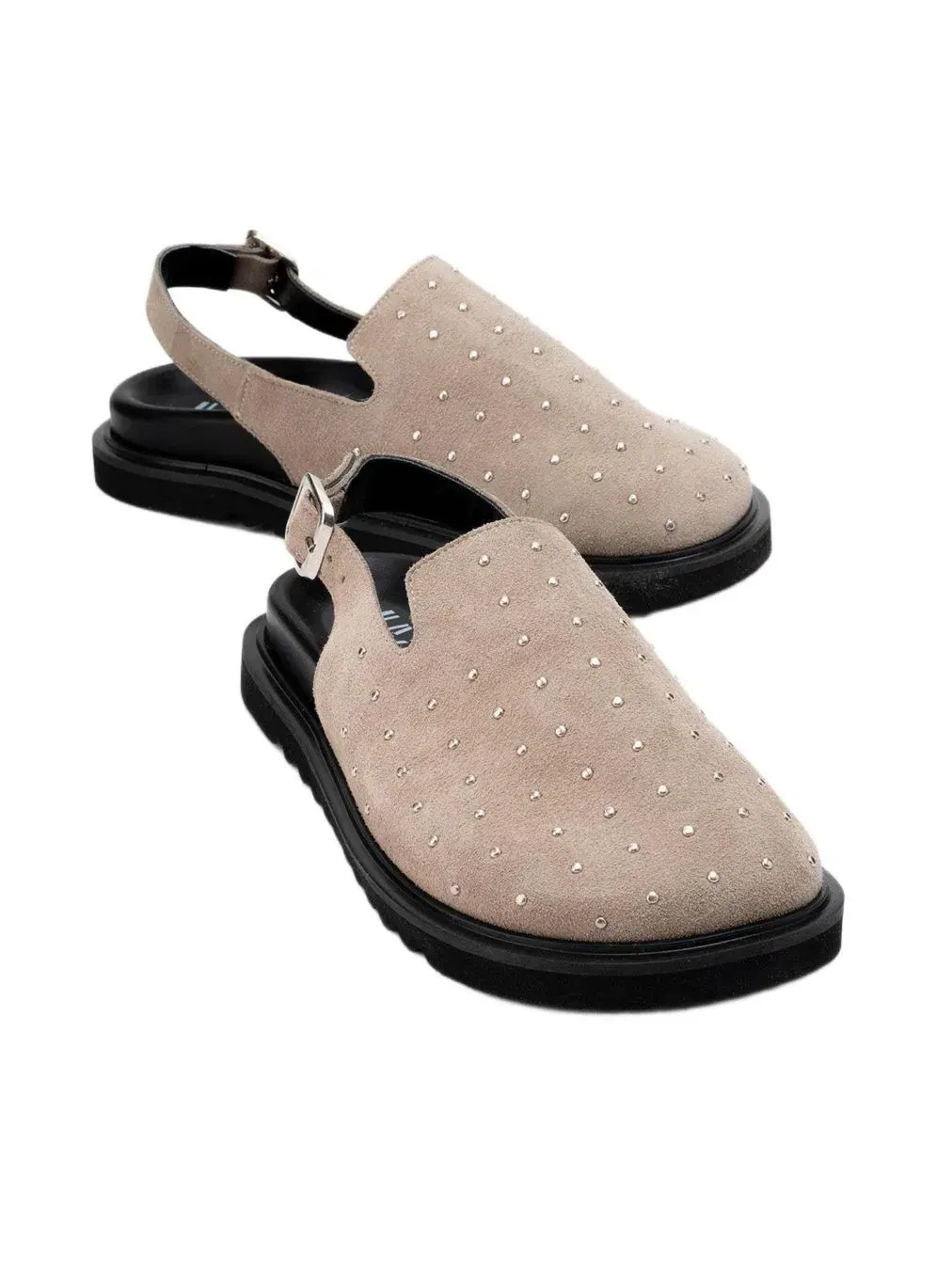 Женские кожаные сабо с заклепками Forever & Always Shoes — изображение 2 из 4, бежевый