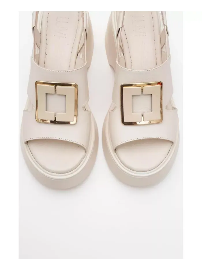 Платформенные сандалии Lucia с кожаной пряжкой (женские) Forever & Always Shoes — изображение 2 из 6, бежевый/бежевый