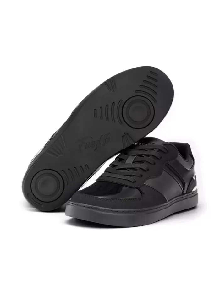 Женские кроссовки Derek Hough Low-top Fuego