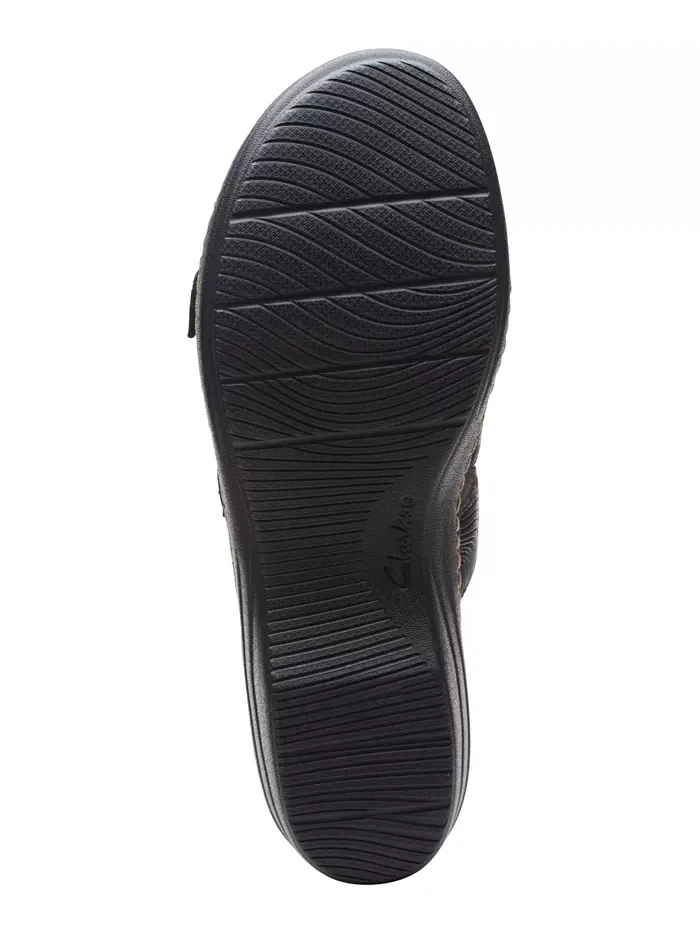 Сандалии женские Clarks Merliah Karli на плоской подошве без застежки — изображение 5 из 8, черный
