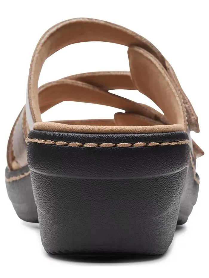 Сандалии женские Clarks Merliah Karli на плоской подошве без застежки — изображение 3 из 8, серебристый