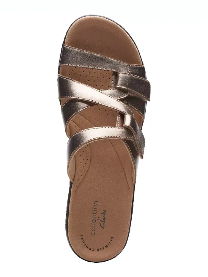Сандалии женские Clarks Merliah Karli на плоской подошве без застежки — изображение 4 из 8, серебристый