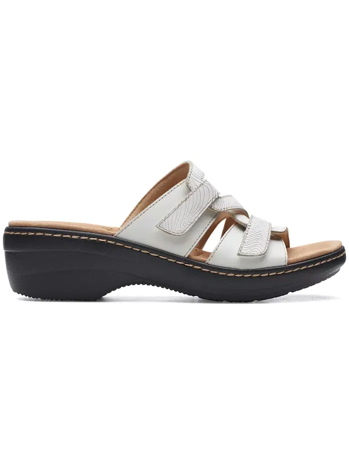 Сандалии женские Clarks Merliah Karli на плоской подошве без застежки — изображение 2 из 7, белый