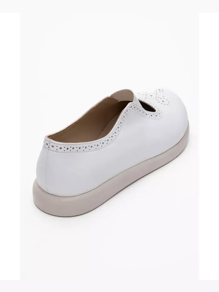 Кожаные эластичные балетки CHELLE (женские) Forever & Always Shoes — изображение 5 из 5, белый