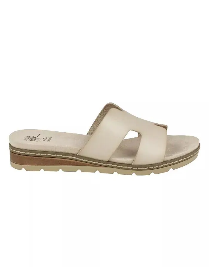 Женские шлепанцы на плоской подошве Nellie с вырезами GC Shoes — изображение 2 из 5