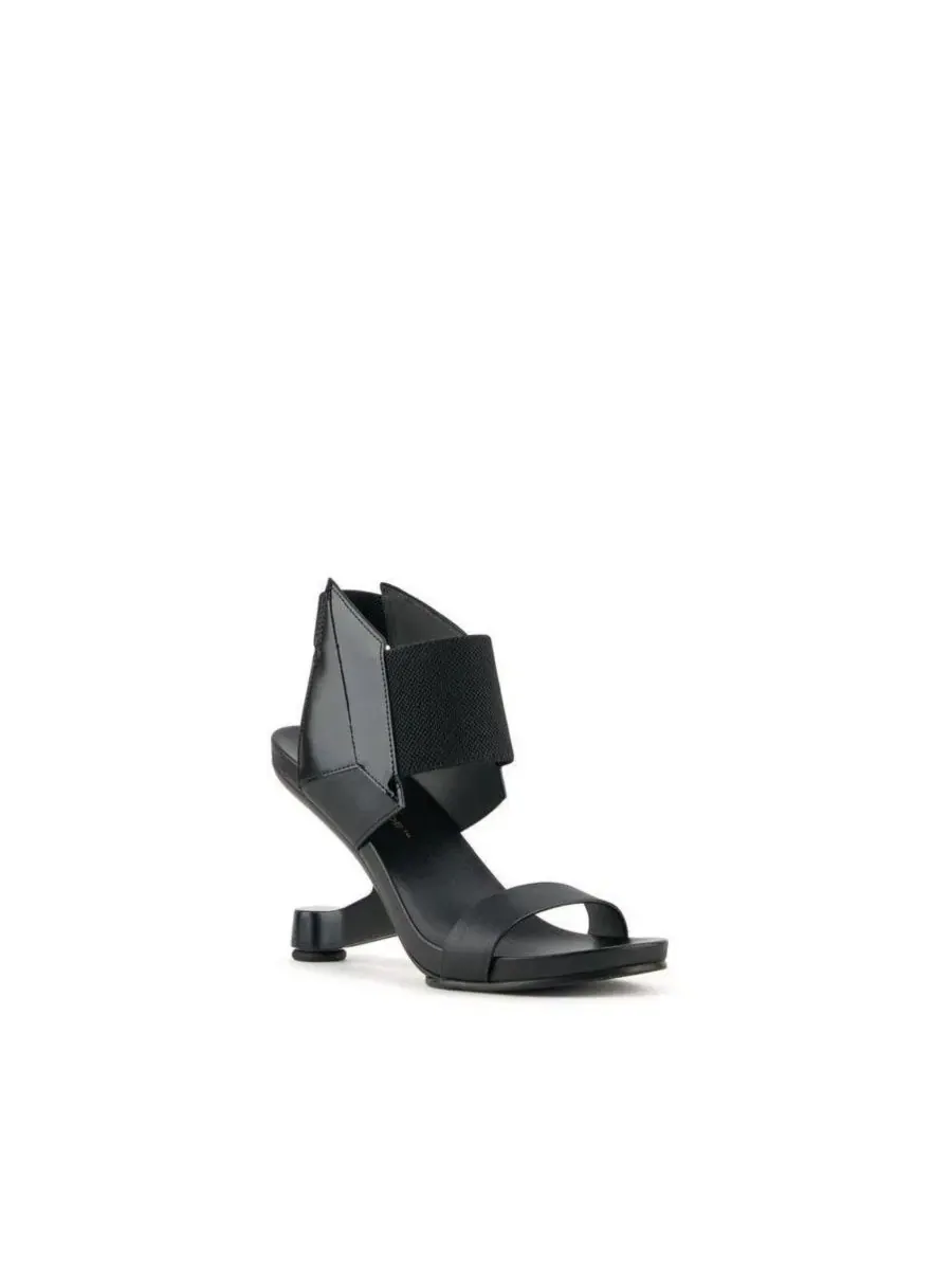 Босоножки на высоком каблуке Eamz 3D United Nude