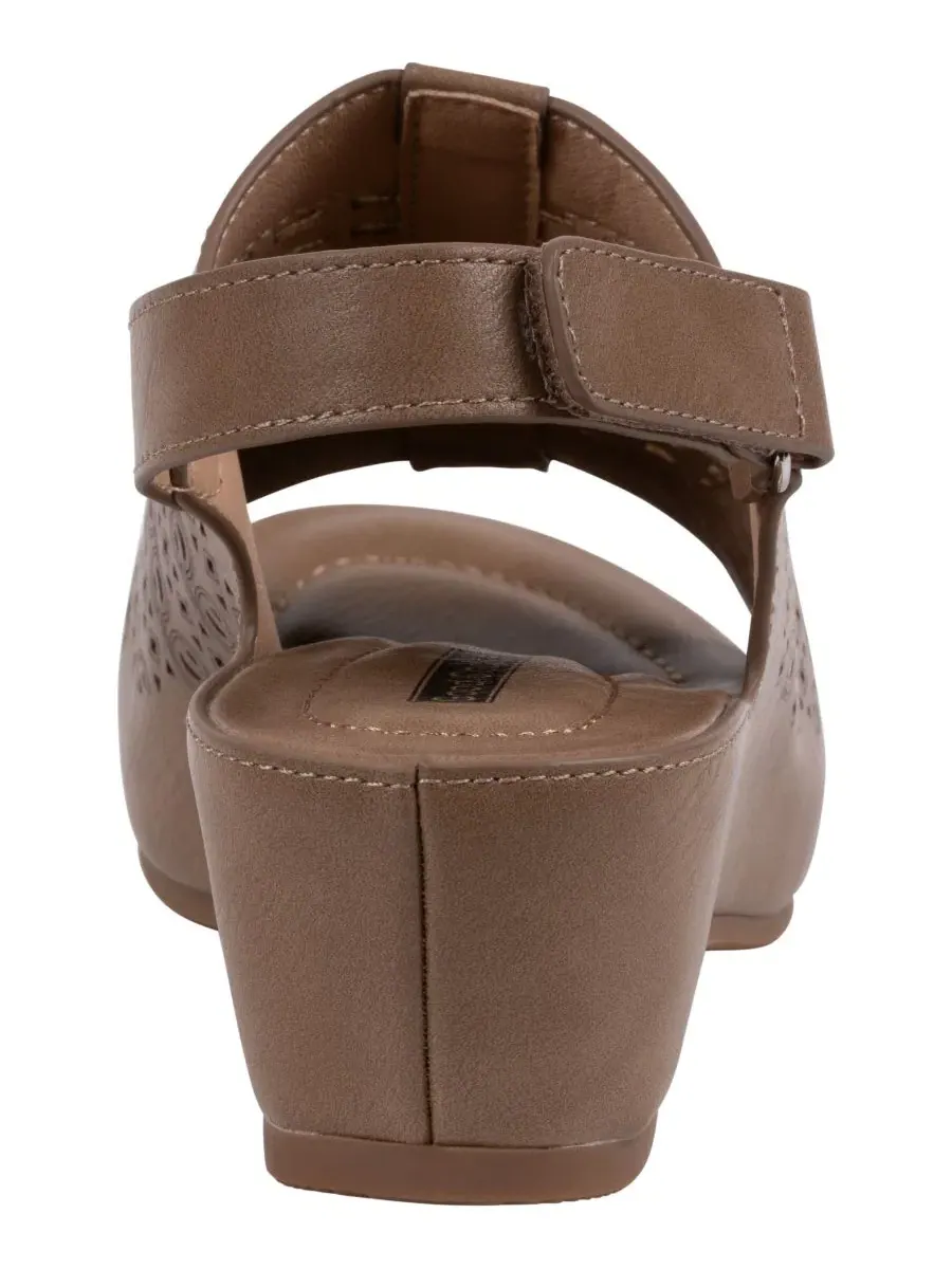 Женские перфорированные сандалии на танкетке Mahina Gc Shoes — изображение 3 из 5, белый