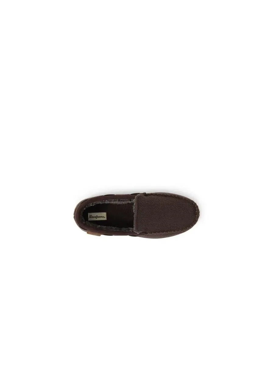 Мужские тапочки-мокасины Keaton Twill House Shoe Moccasin Slipper Dearfoams — изображение 2 из 5, коричневый