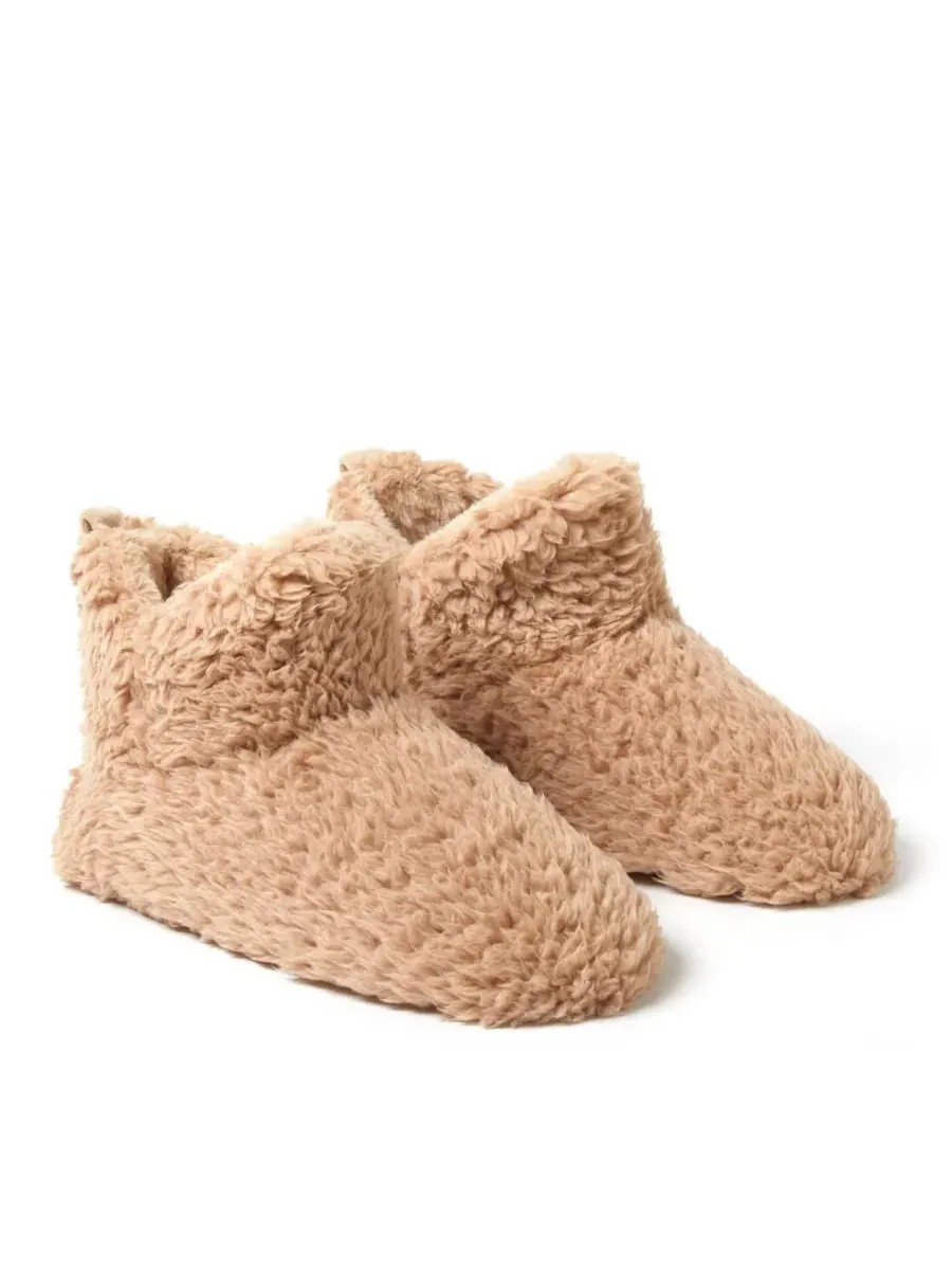 Женские домашние тапочки Chelsea Shaggy Pile Bootie с пушистым ворсом Dearfoams — изображение 7 из 8, бежевый