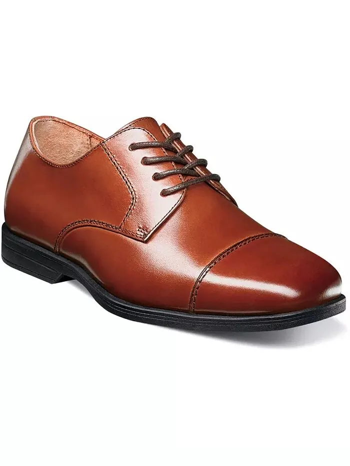 Маленькие мальчики показывают туфли-оксфорды Cap Toe Jr Florsheim — изображение 1 из 7, коричневый