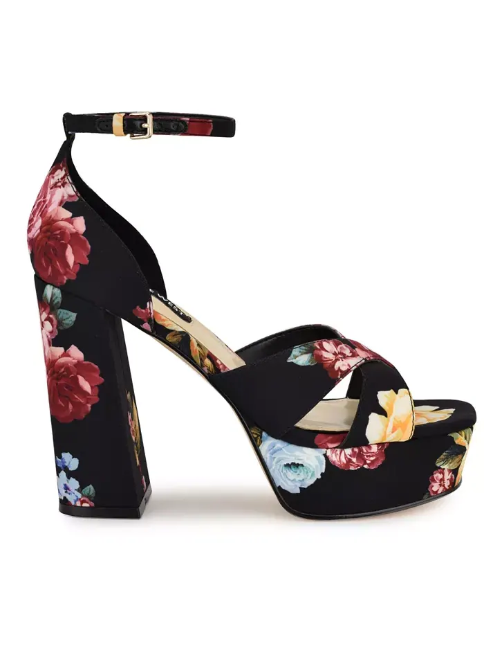 Женские босоножки Vicky с открытым носком Nine West — изображение 2 из 6, черный розовый мульти