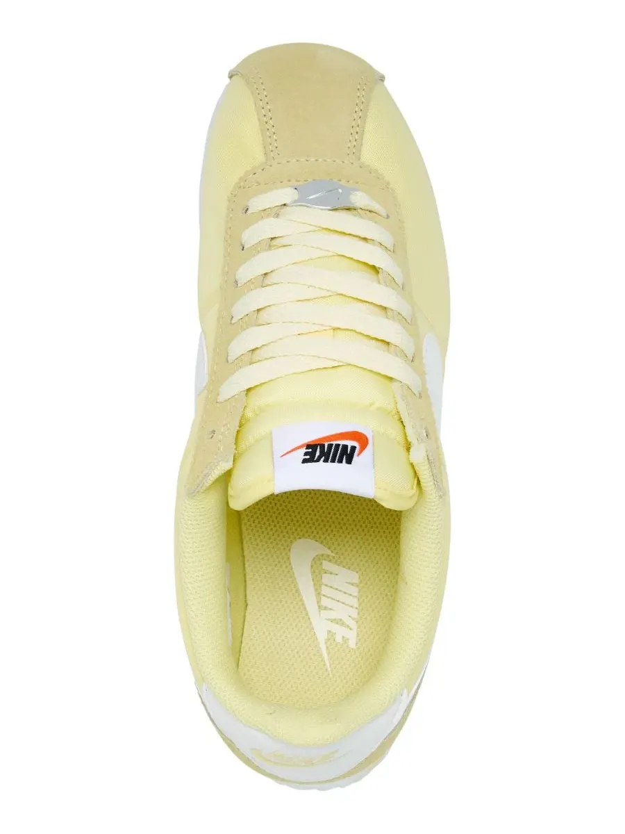 Кроссовки женские классические Cortez Textile Nike — изображение 5 из 6, желтый