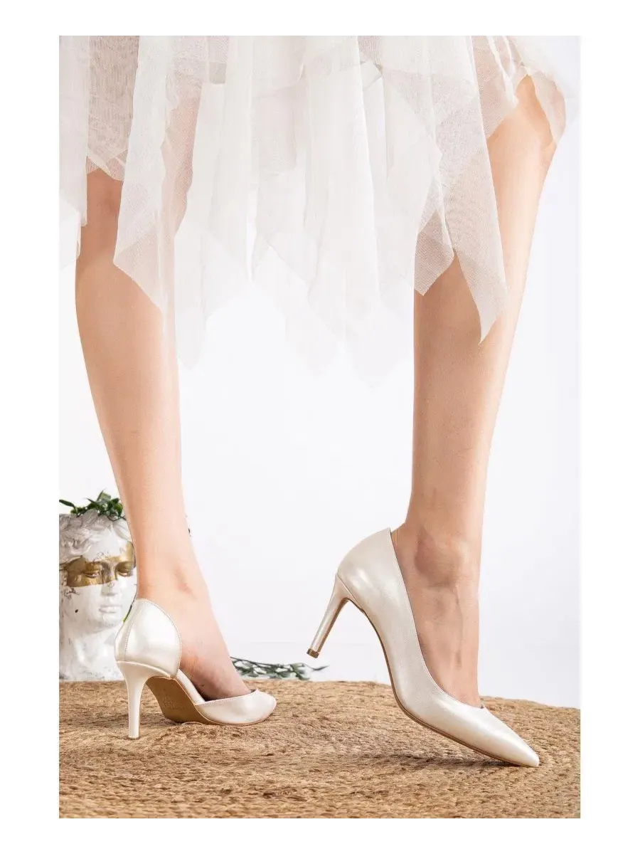 Туфли-лодочки на каблуке с кристаллами Nikos Forever & Always Shoes — изображение 3 из 8, белый