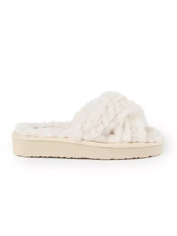 Женские тапочки с перекрестными ремешками из искусственного меха Teddy Minnetonka — изображение 2 из 6, бежевый/бежевый