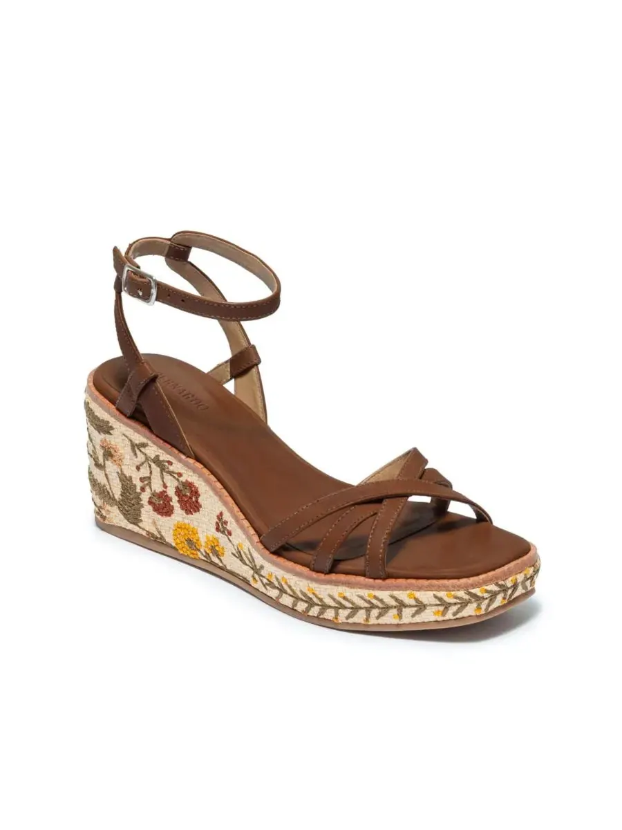 Женские сандалии на танкетке Cairo Bernardo Footwear