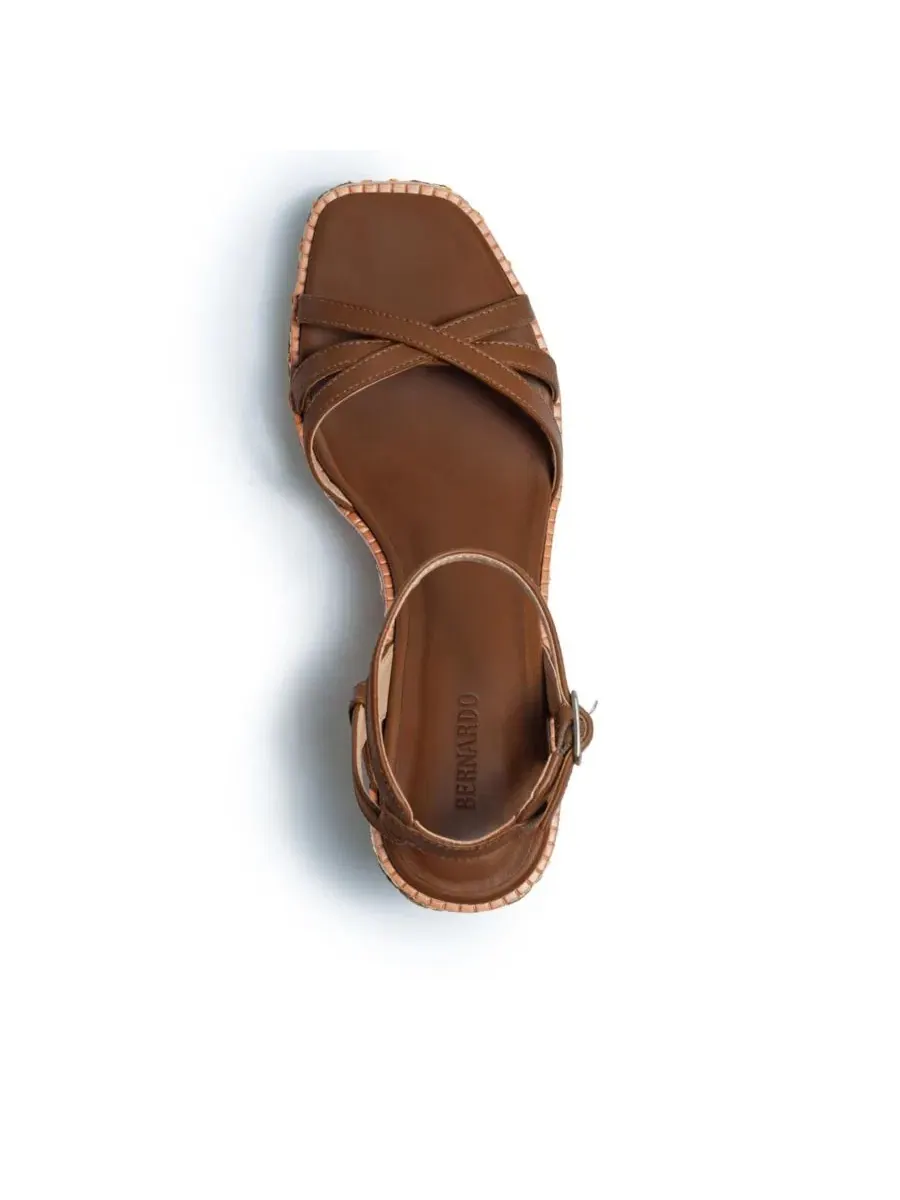 Женские сандалии на танкетке Cairo Bernardo Footwear — изображение 3 из 5, седельный