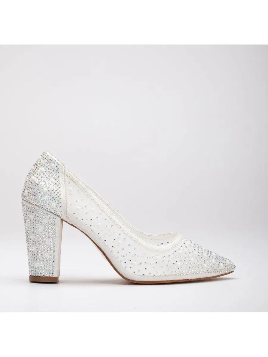 Женские туфли-лодочки Margaret цвета слоновой кости с кружевом Forever & Always Shoes — изображение 3 из 7, белый