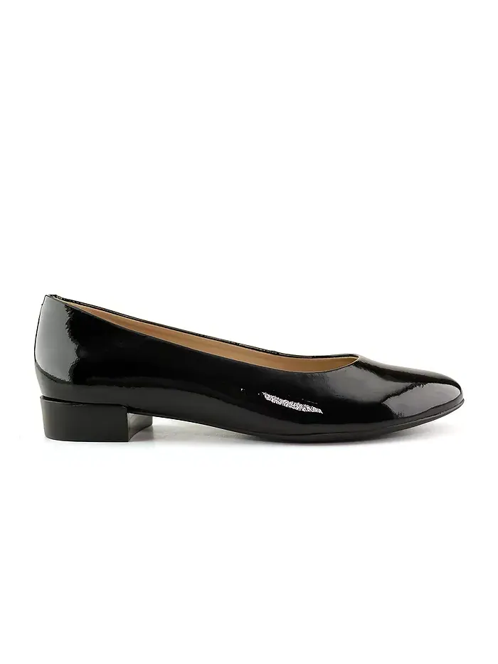 Женские балетки Madison Slip on Comfort Flat Marc Joseph New York — изображение 2 из 5, черный
