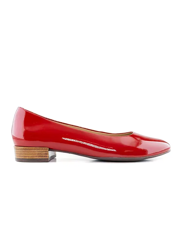 Женские балетки Madison Slip on Comfort Flat Marc Joseph New York — изображение 2 из 6