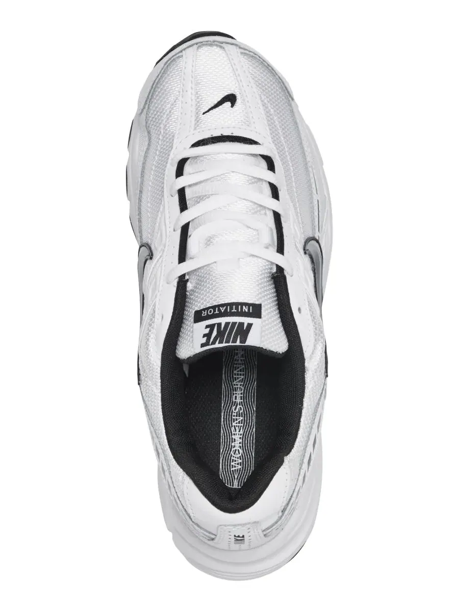 Женские беговые кроссовки Initiator от Finish Line Nike — изображение 2 из 6, белый/серебристый
