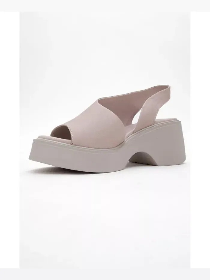 Сандалии ROY из кожи на танкетке (женские) Forever & Always Shoes