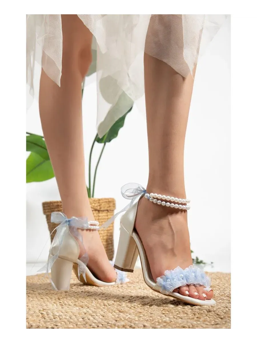 Женские кружевные свадебные сандалии Michelle с жемчугом Forever & Always Shoes — изображение 3 из 6, синий