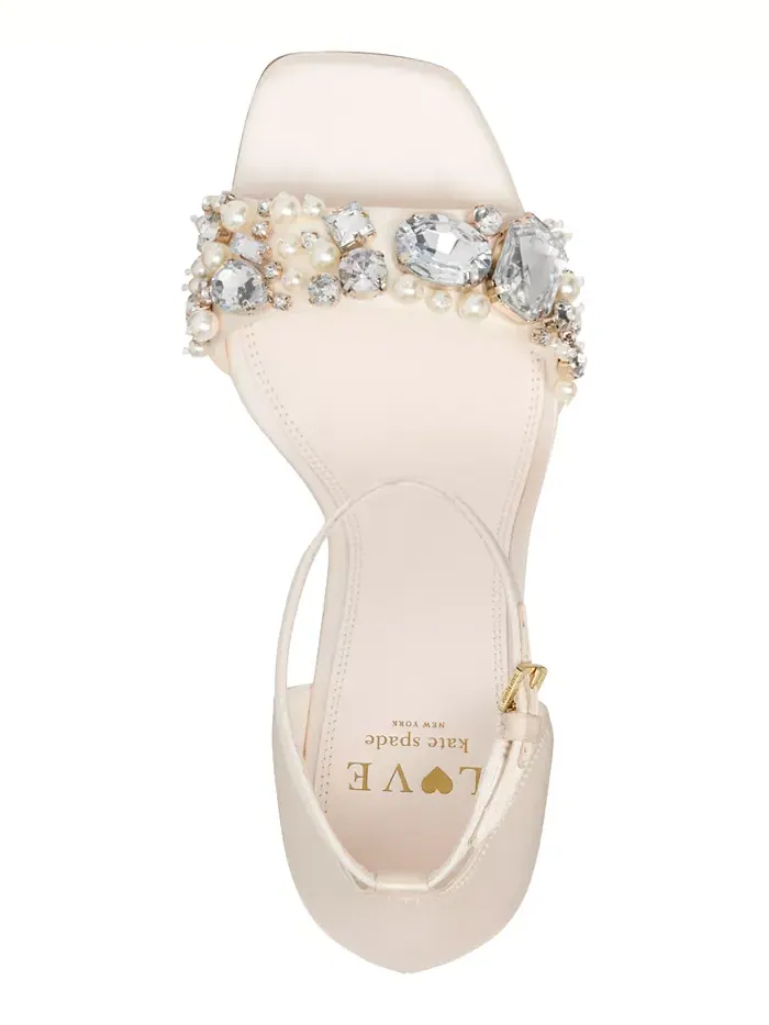 Женские сандалии Treasure Embellished Dress kate spade new york — изображение 4 из 5, бежевый