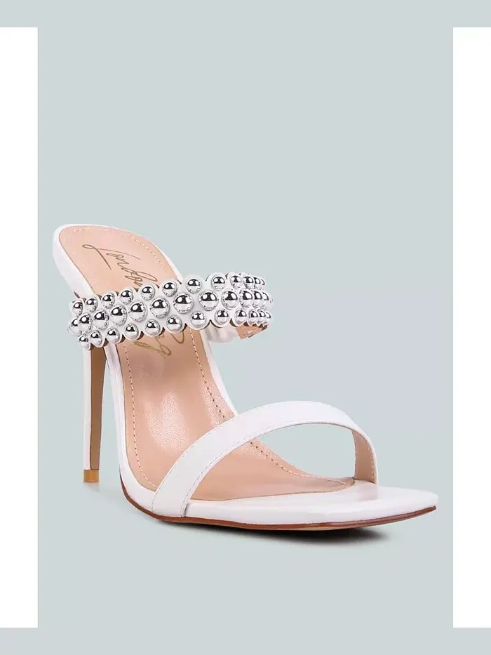 Женские сандалии Bandy Stieletto на каблуке с металлическими шипами London Rag — изображение 3 из 3, белый