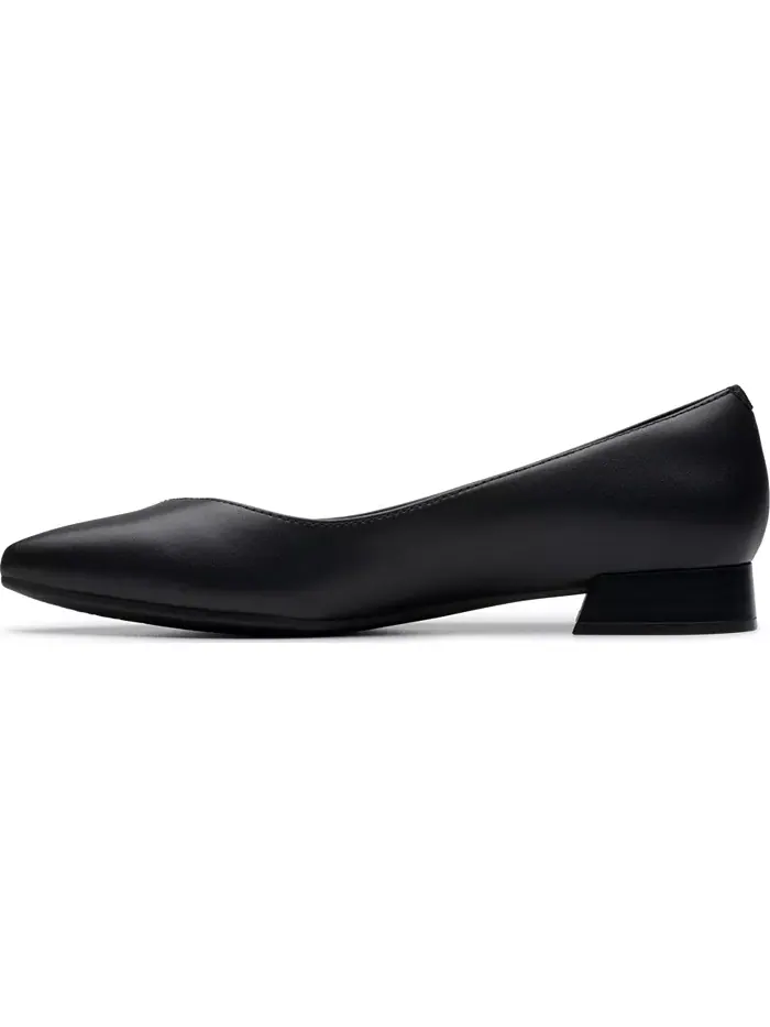 Туфли Clarks Women's Collection Natalyn Wish Shoes, острый носок — изображение 3 из 8, черный