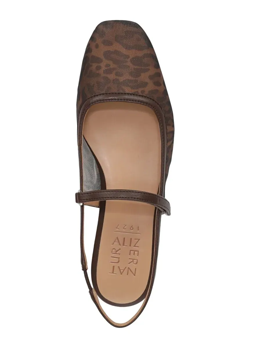 Женские балетки Connie 2 Slingback Mary Jane Naturalizer — изображение 4 из 5, коричневый