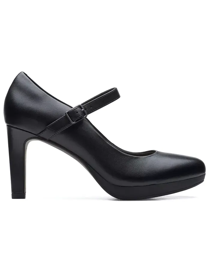 Туфли женские Clarks Ambyr Shine — изображение 2 из 6, черный