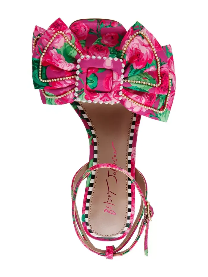 Женские босоножки-стилетты Denly Bow с двумя ремешками Betsey Johnson — изображение 4 из 5, розовый