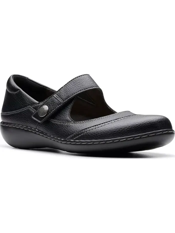 Туфли женские Clarks Ashland Elayne с закрытым носком