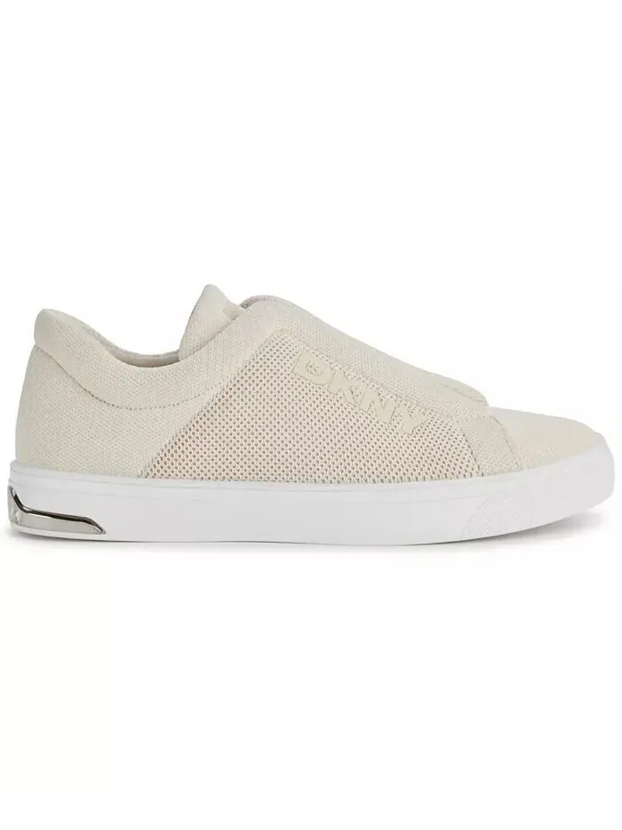 Женские трикотажные кроссовки Abelina Slip On DKNY — изображение 2 из 5, кость