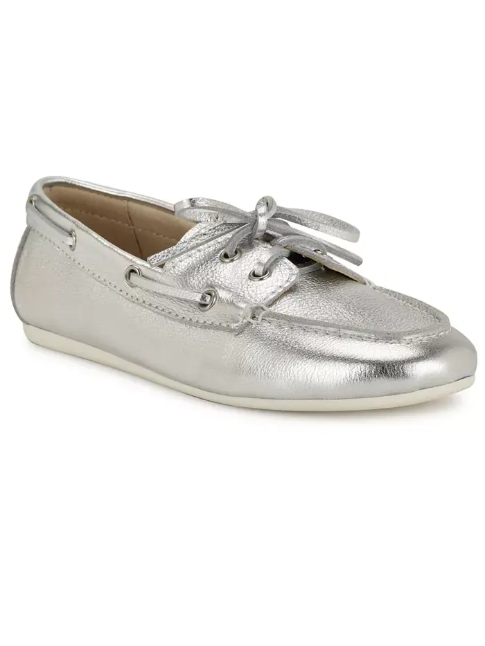Женские слипоны Nine West Yacht, серебряные