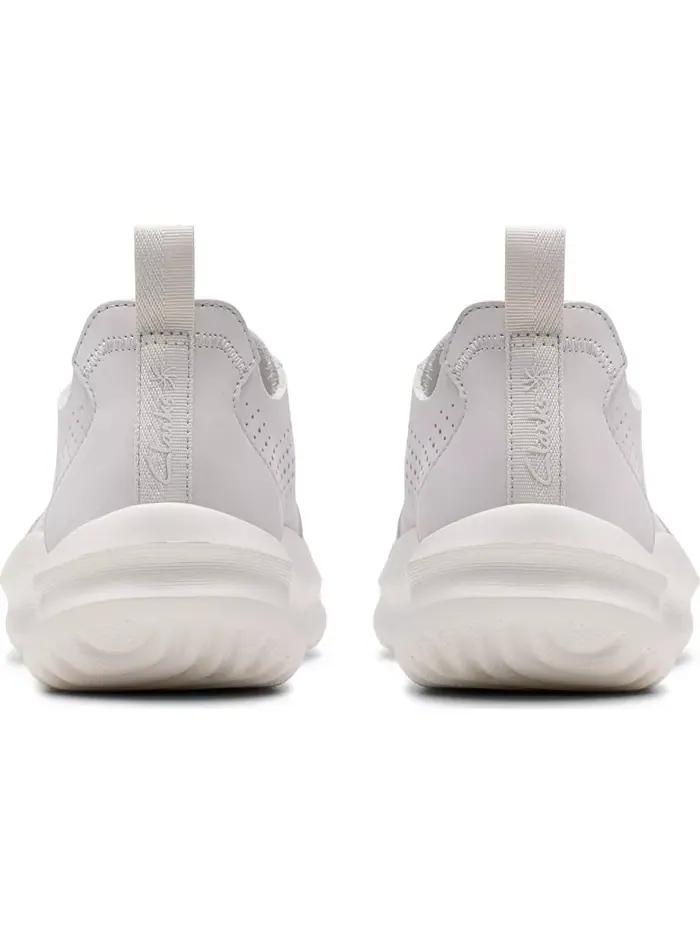Слипоны женские Clarks Cloud Steppers Solevana Style — изображение 3 из 5, белый