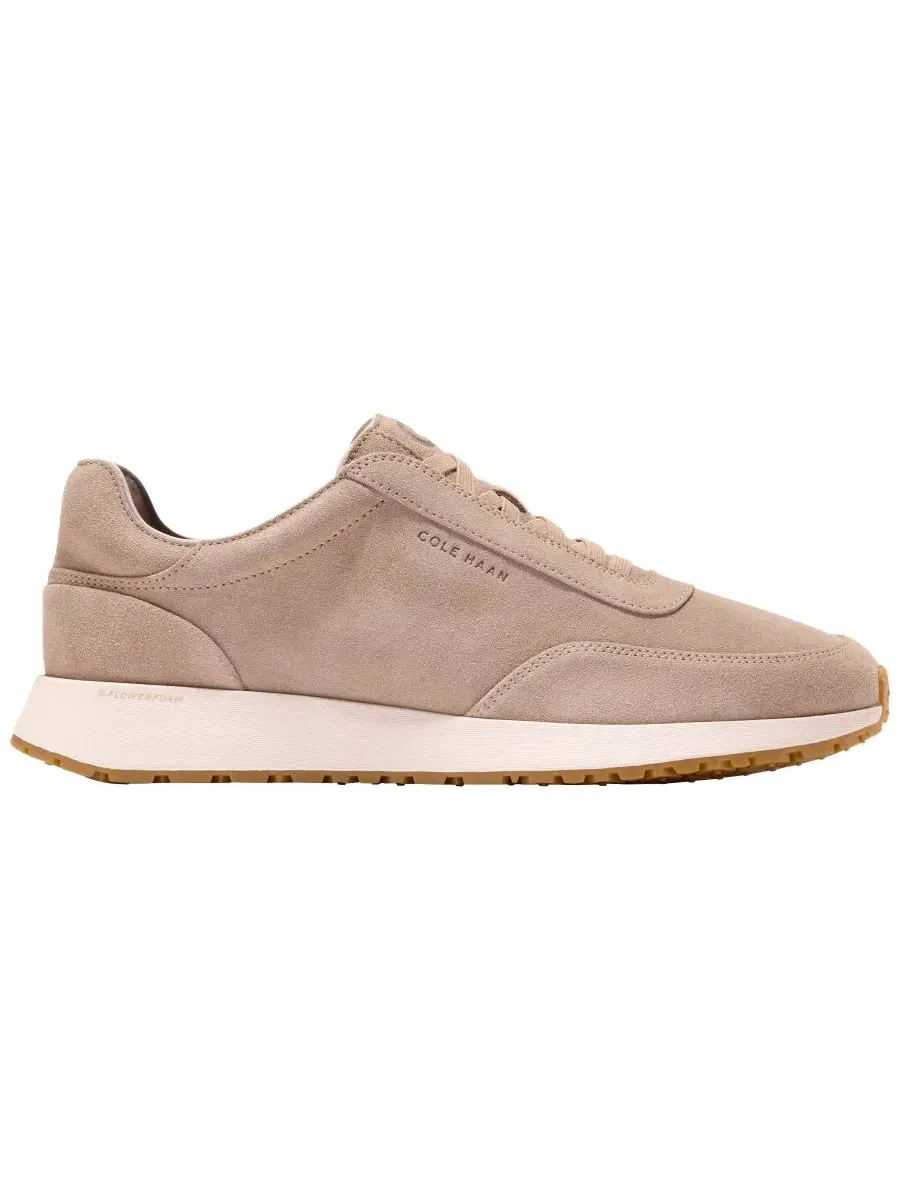 Кроссовки slip-on с перфорацией Grand Pro Luxe Mile Cole Haan, Birch Biege Suede — изображение 2 из 9
